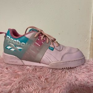 Reebok Workout Girls’ Junior Shoes Translucent Pink/Teal Size 6.5